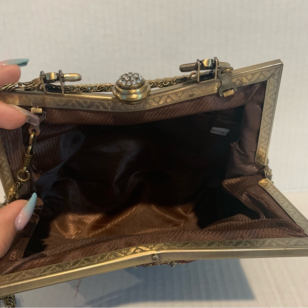 Vintage Brown Beaded Embroidered Chain Purse - Picture 10 of 16